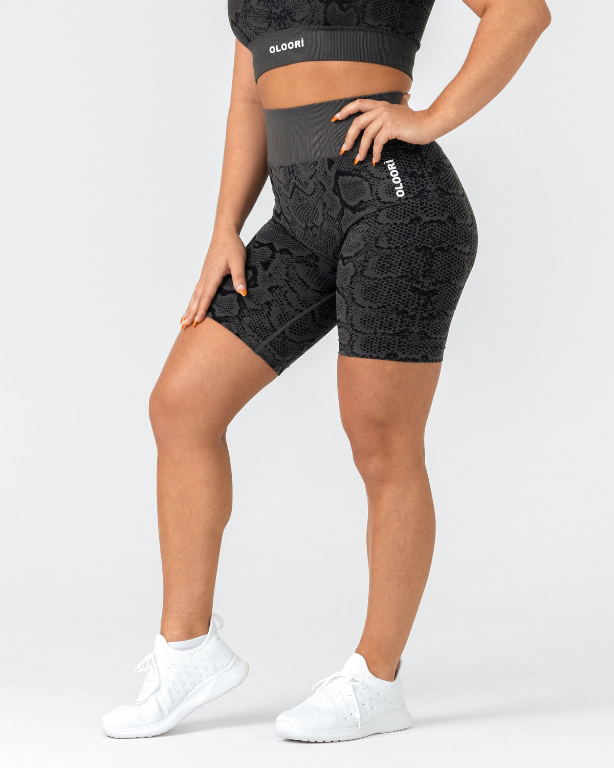 Panther Elevate Seamless Shorts - Scrunch Bum Workout Shorts - Oloori –  OLOORÌ ATHLETICS